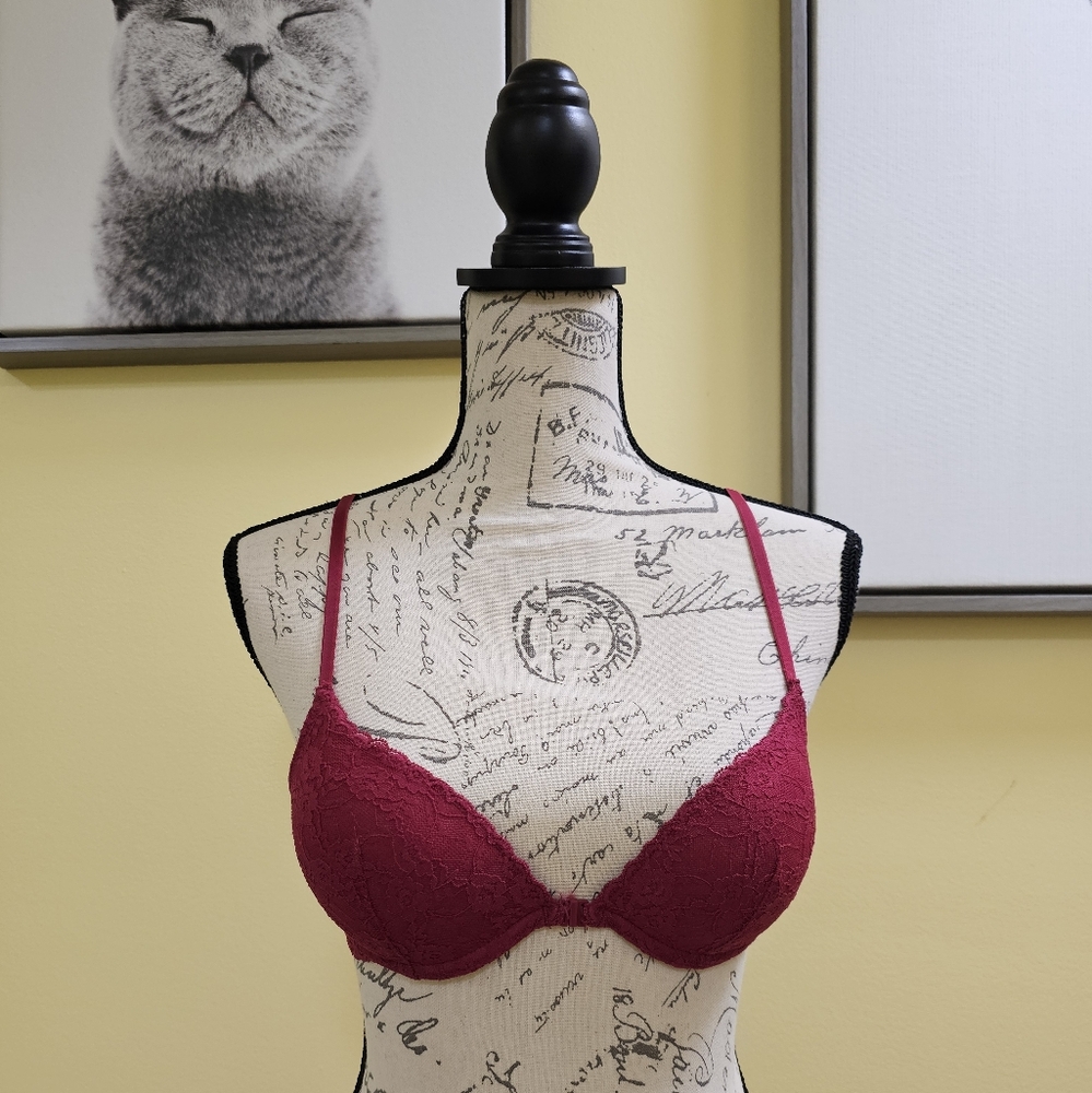 Bundle of 3 lace bras, size 32B - Picture 7 of 11